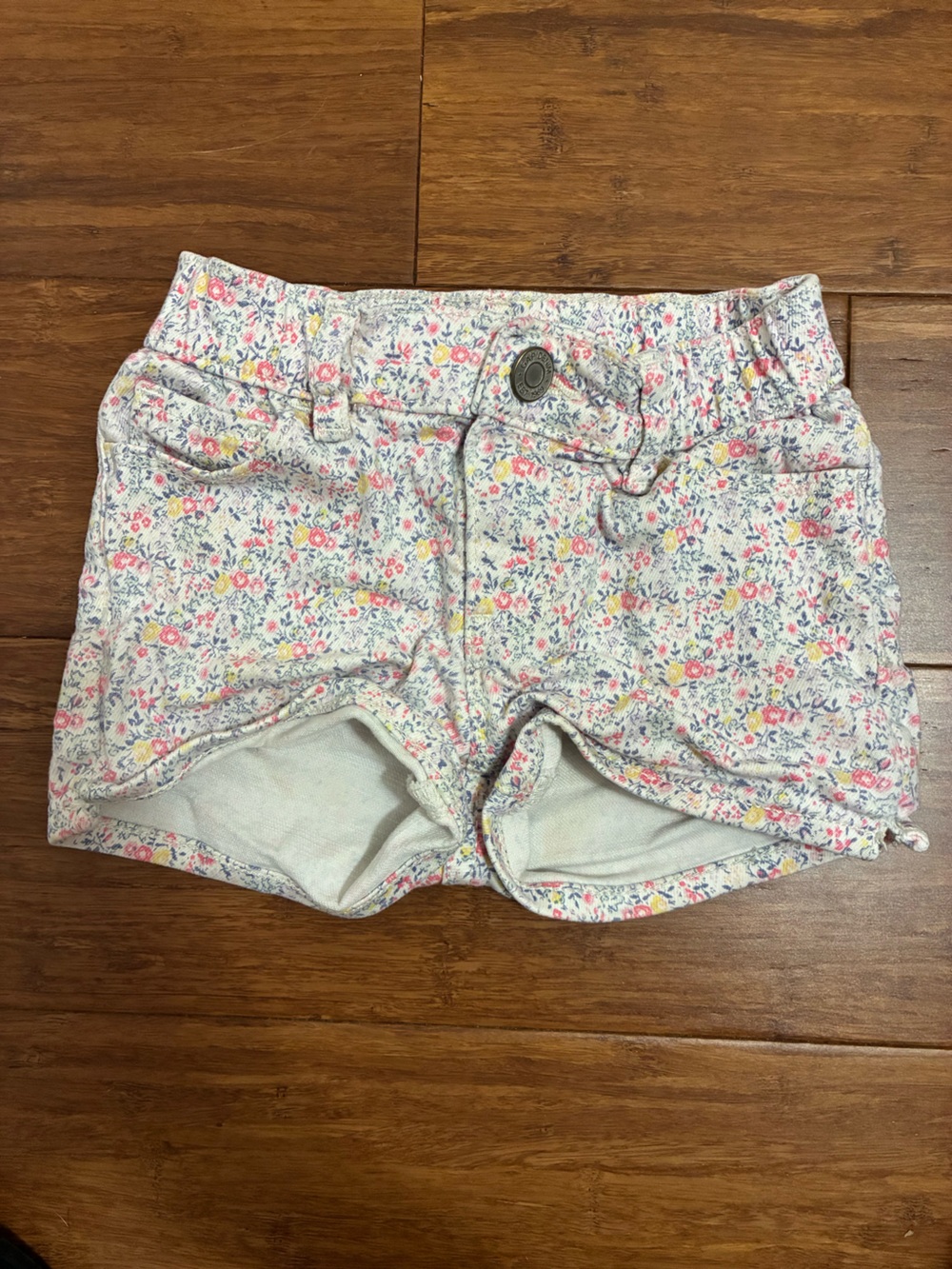 GAP Floral Print Toddler Shorts in White, Pink, Yellow